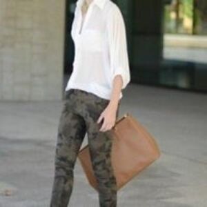 True Religion Casey Womens Super Skinny Jeans Black/Tan Color Size 28 Like New